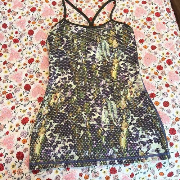 LULULEMON Sz 4 Power Y Tank Top Olive Green Purple Floral Multi Dot - Picture 3 of 5